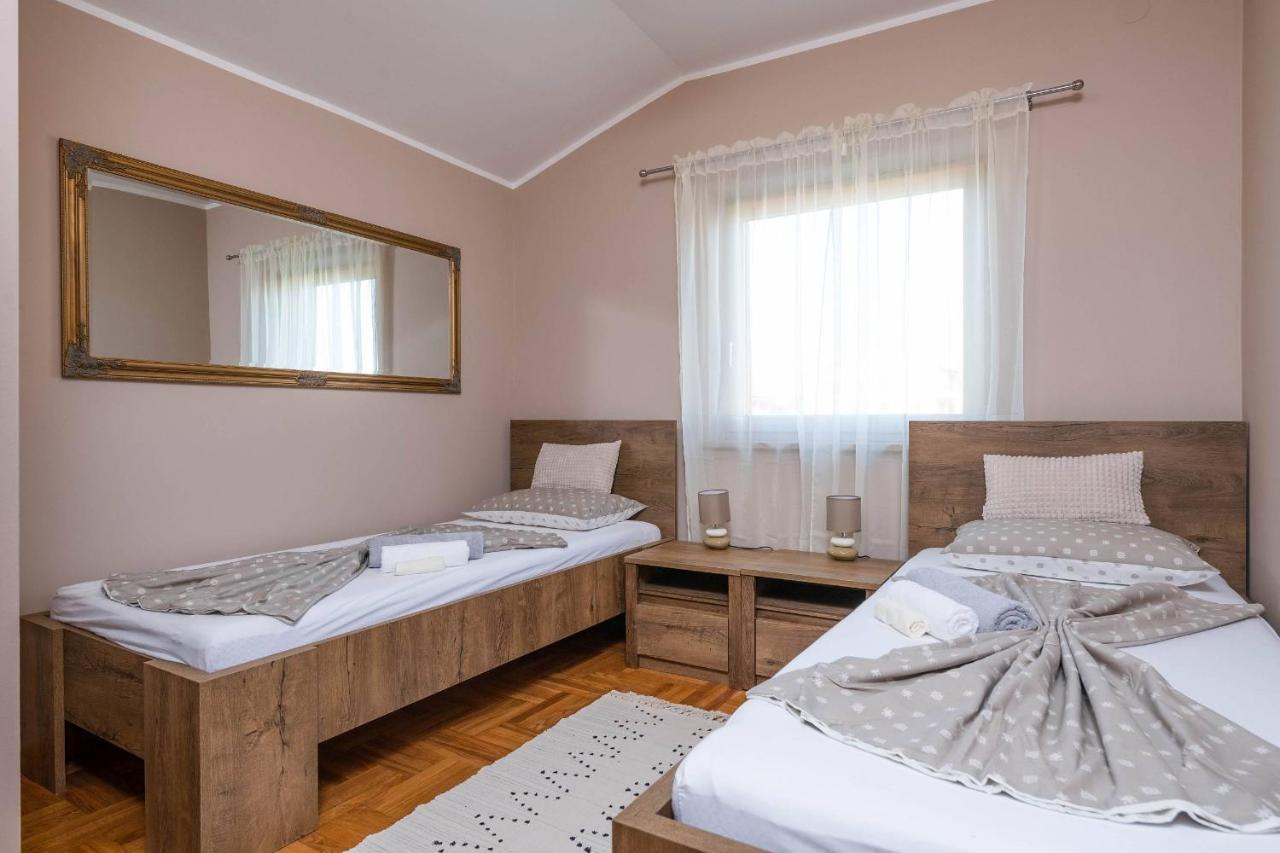 Villa Zorica Пореч Экстерьер фото